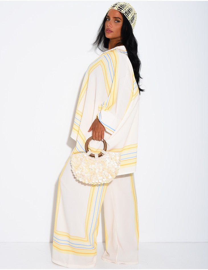 Ensemble fluide pantalon et chemise à motifs