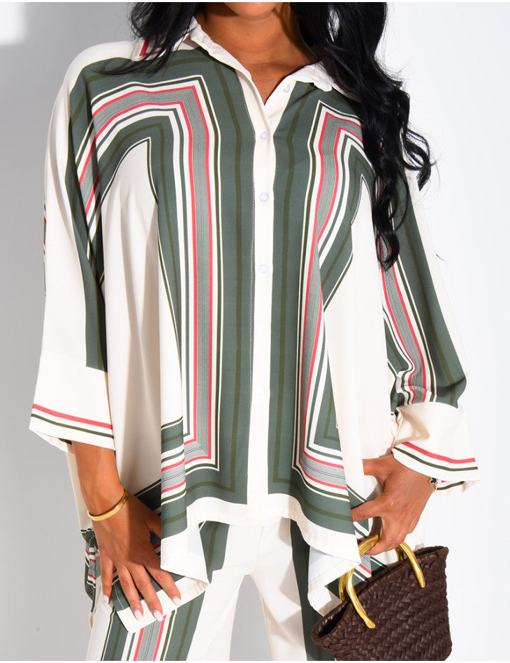 Ensemble fluide pantalon et chemise à motifs
